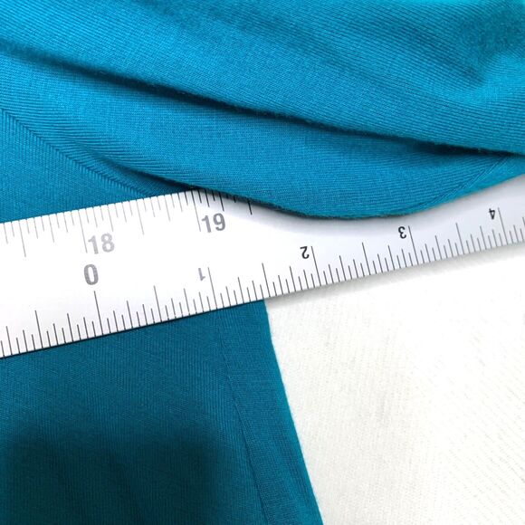 SOFT SURROUNDINGS Women's Aqua Blue Perfect Layers Jersey Knit Top Size Medium - Picture 9 of 11